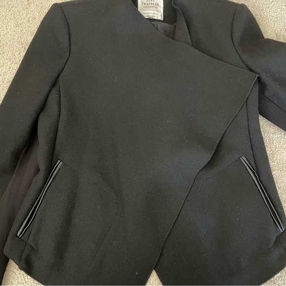 Zara Crop Blazer Jacket with Leather Detail - Small - Picture 2 of 9